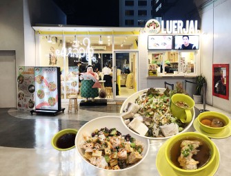อาหารแนวเพื่อสุขภาพ แต่แซ่บ แบบไม่เหลือใจไว้ให้ใคร ห้าๆๆๆ ลองกันมะ @LUERJAI Siam Square One