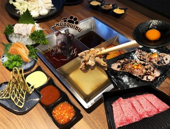 ตามหาพี่หมีชาบู #แต่ไม่เจอ กินเนื้อวากิว น้ำซุป 4 แบบ น้ำจิ้ม 9 รสชาติ อาหารอื่นๆ อีกเพียบ ที่ TENTEN ชาบู 4 สี หมีออนเซน @Siam Square One